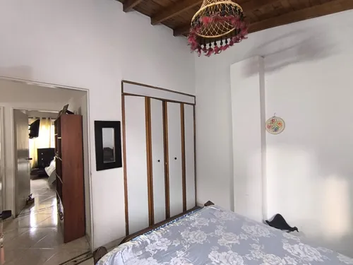 Apartamento Barrio Los Colores 80 Mts
