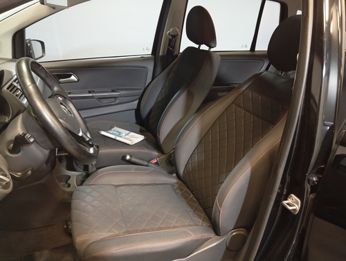 Volkswagen Suran 1.6 Highline