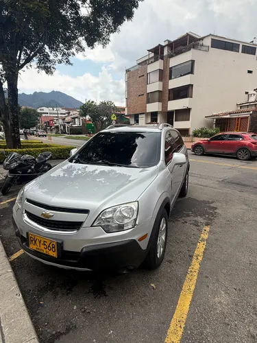 Chevrolet Captiva 2.4 Sport