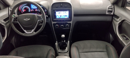 Imagen 7 de 15 de Chery Tiggo 3 Confort Manual 2016