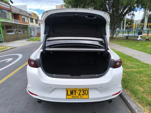 Mazda 3 2.0 Touring At Hibrido Ligero - Mhev