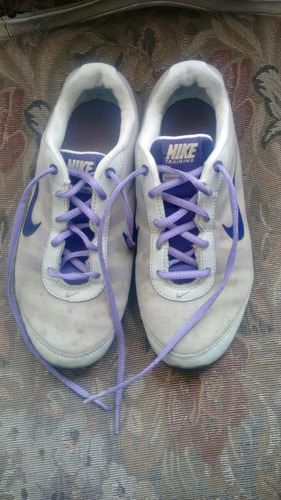 Zapatillas Nike Gris Morado Talla 37 Excelente Estado