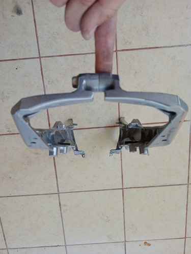 Cola Subframe Honda 1000rr 2008 2009 2010 2011 2012 2016 (Usado)