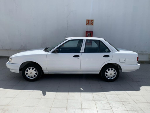 Imagen 6 de 8 de Nissan Tsuru Gs I Sedan 1.6l L4 105hp 4p Mt 2014