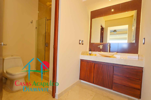 Cad Villa Emiliano. Con Terraza Con Alberca, Sala, Comedor, Bbq Y Vista A La Bahía De Acapulco