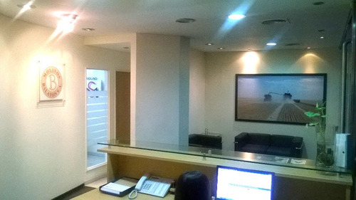 Imagen 5 de 22 de La Mejor Oficina Del Edificio Gemelo Al Conocido Como El Club Aleman