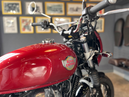 Royal Enfield Interceptor 650 Canyon Red Usada