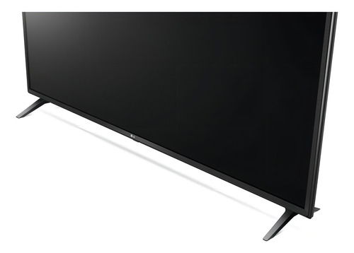 Smart TV de 49" LG AI ThinQ 49UM7100 con pantalla LED 4K