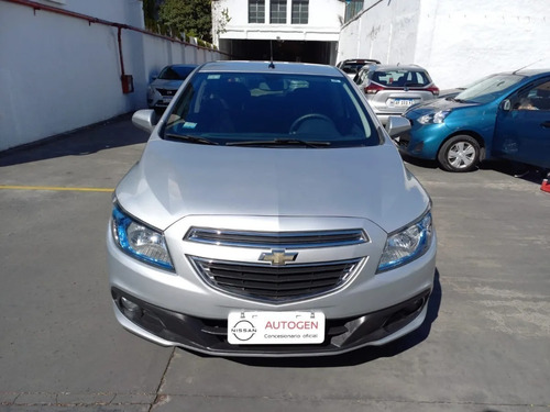 Imagen 2 de 15 de Chevrolet Onix 1.4 Ltz