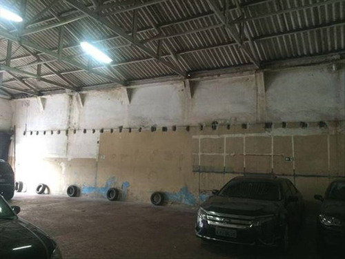 Imagem 8 de 12 de Galpao Comercial No Centro De Sao Vicente Localidade Excelente Amplo Arejado Ideal Para Oficinas Mecanicas E Afins - Hm2033