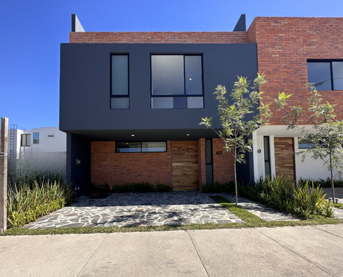 Casa 60, Soare Iii, Coto Altanza En Solares, Zapopan