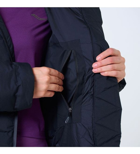 Campera Mujer Saucony Surge 2025 Inflable Capucha Tyttennis