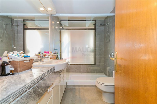 Departamento En Venta De 3 Dorm. En Las Condes