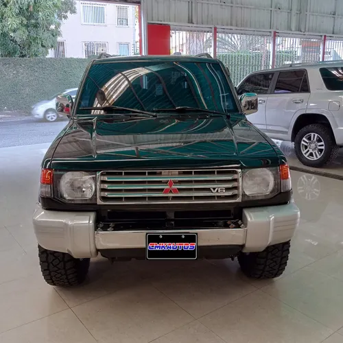 Mitsubishi Montero Dakar 2008