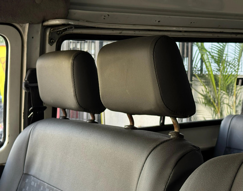 Volkswagen Kombi 1.4 MI STD 8V FLEX 4P MANUAL