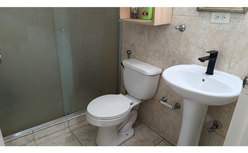 Los Naranjos Humboldt. Venta Apartamento 59m2 2h/2b/1p