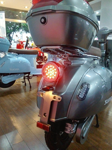 Moto Sunra Vespa New Vintage Electrica Litio Especial 2021 A