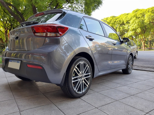 Kia Río Sx Premium A/t 2021 Cuero Techo Entrega Inmediata!