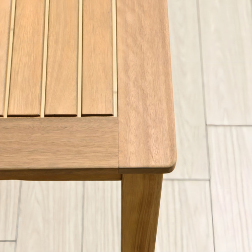 Mesa de Madera con Acabado de Teca para Exterior y Jardin, con Orificio para Sombrilla