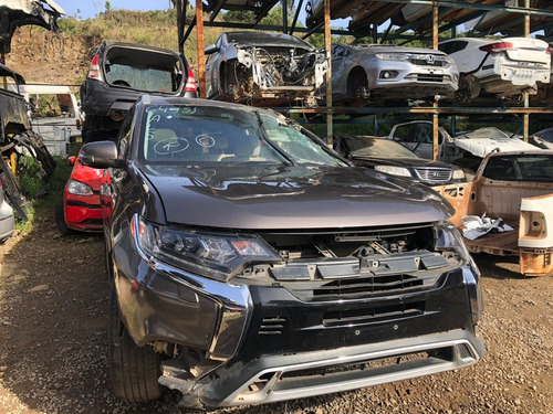 Imagem 5 de 16 de Sucata Outlander 2.2 4x4 2018 Diesel Com 65.000km - Rs Peças