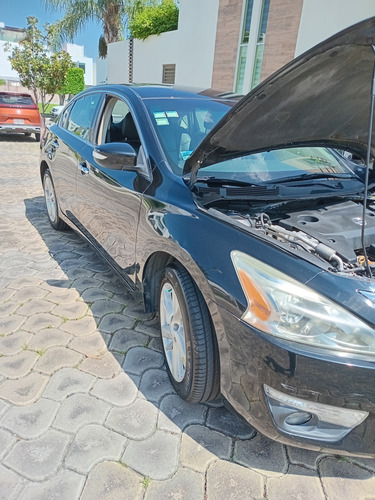 Nissan Altima 2.5 Advance At Piel Cvt