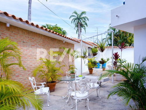 Imagen 6 de 13 de Casa En Clnas De Guataparo Cod:132198 Albert G. 04121444789