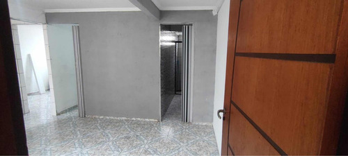 Apartamento 2 Dormitórios Em Carapicuíba