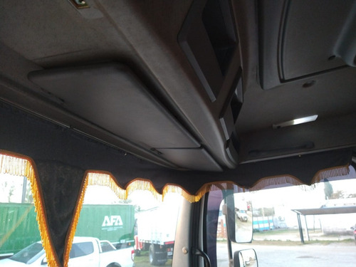Camión Mercedes Benz 1725 Atego