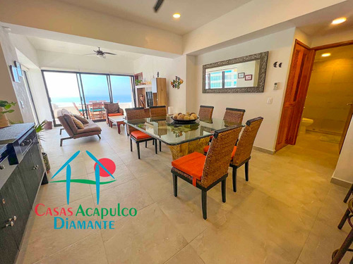 Cad Torre Uno 802. Terraza Doble Con Vista A Las Albercas Y Al Mar
