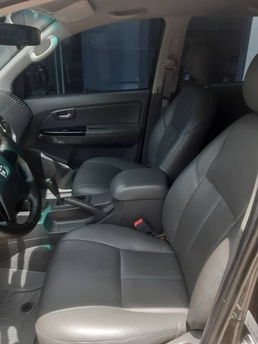 Imagen 15 de 18 de Toyota Hilux Kavak 4.0