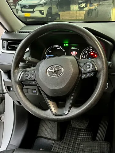 Toyota RAV4 2.5 Xle Hev 4X4 Cvt