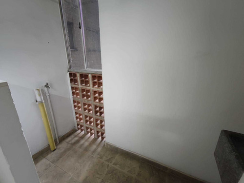 Imagen 6 de 20 de Apartamento En Venta En Medellín La Candelaria