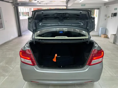 Suzuki Swift Dziere Mt 2023