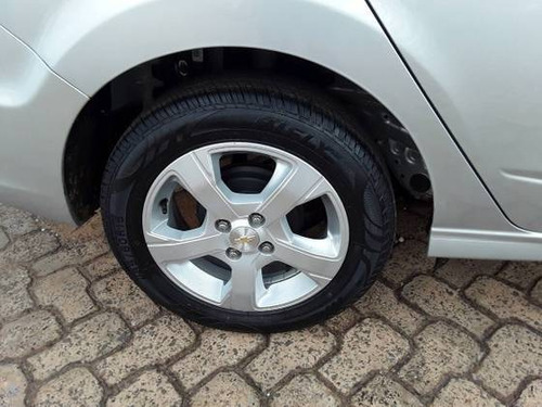 Imagem 10 de 10 de Chevrolet Prisma 1.4 Mpfi Lt 8v Flex 4p Manual
