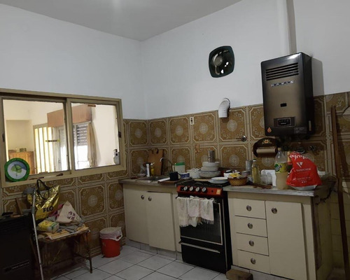 Venta Casa 3 Ambientes En Banfield
