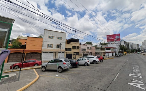 Vendo Casa En Calle Calendula, Col. Xotepingo, Alcaldia Coyoacan, Cdmx. Cercano A Division Del Norte Y Av. Tlalpan A 5 Min Del Centro De Coyoacan.