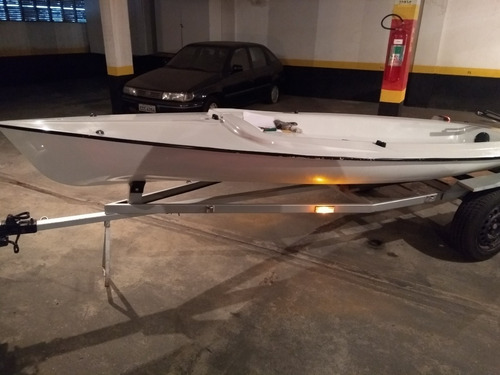 Veleiro Magnum 422