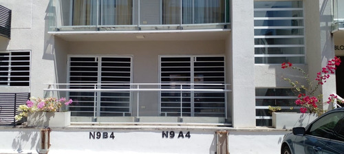 Vendo Apartamento En Villa Duarte Próximo A La Zona Colonial, República Dominicana