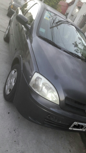 Corsa 2 Gls 1.8 2 Gls