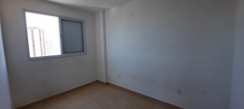 Imagem 9 de 14 de Apartamento 2 Dormitórios - Caiçara - Vista Mar - Aml123