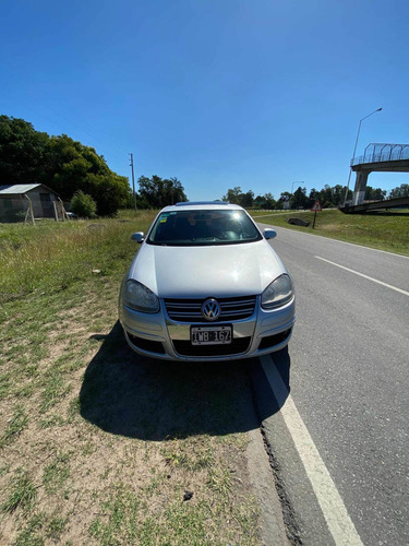 Volkswagen Vento 2.5 Advance Tiptronic 170cv 2010