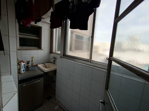 Venta 4 Ambientes + Dependencia En Flores