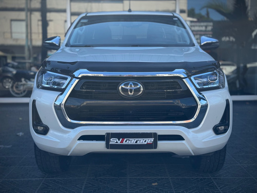 Toyota Hilux 2.8 Cd Srx 177cv 4x2 At