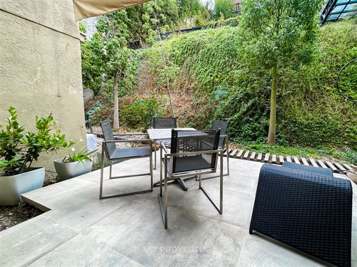 Casa En Venta De 5 Dorm. En Lo Barnechea