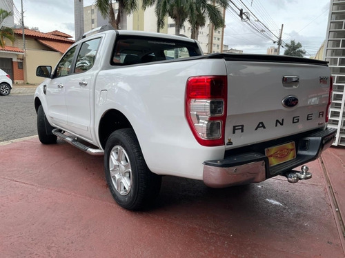 Imagem 10 de 14 de Ford Ranger Xlt 2.5 16v 4x2 Cd Flex