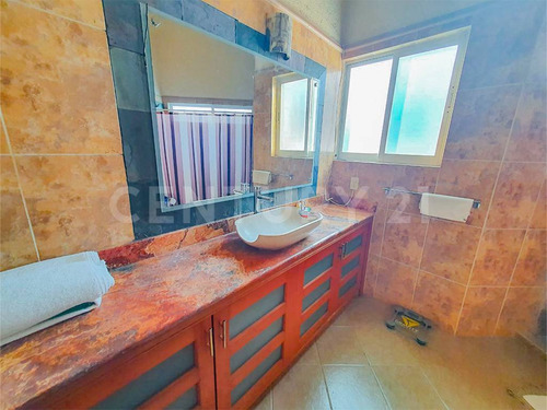 Casa De 664 M2 En Sumiya Jiutepec Morelos $10,800,000.00 Mxn