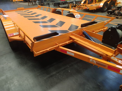 Trailer Iyc 5000 Kg Auxilio Y Maquinarias Finan Un Año