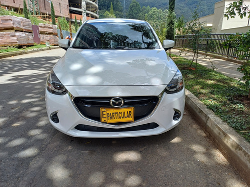Mazda 2 1.5 gran turing mecanico