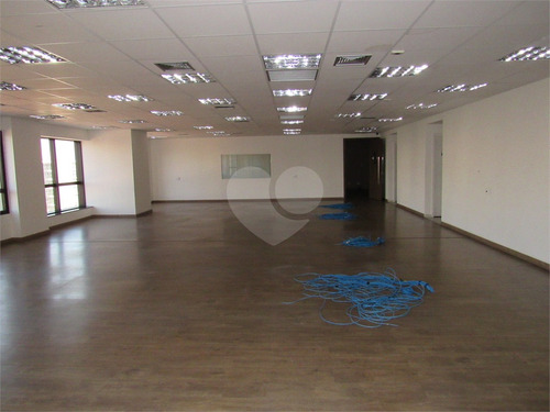 Imagem 12 de 30 de Sala Comercial Em Pinheiros Com 300 M², 9 Vagas No Estacionamento - Reo577820