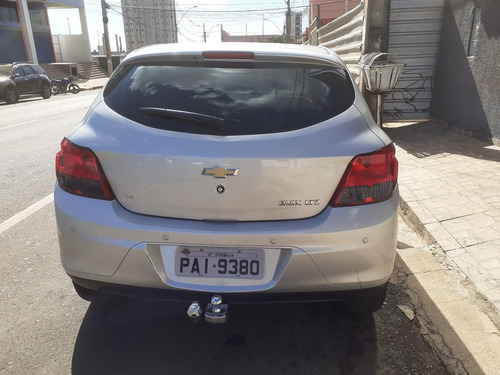 Chevrolet Onix 2015 1.4 Ltz 5p